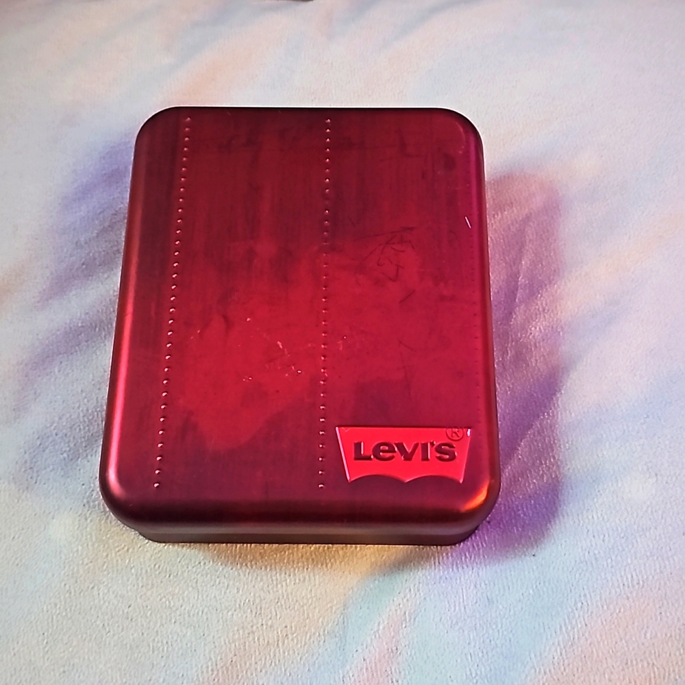 LEVIS LEATHER WALLET